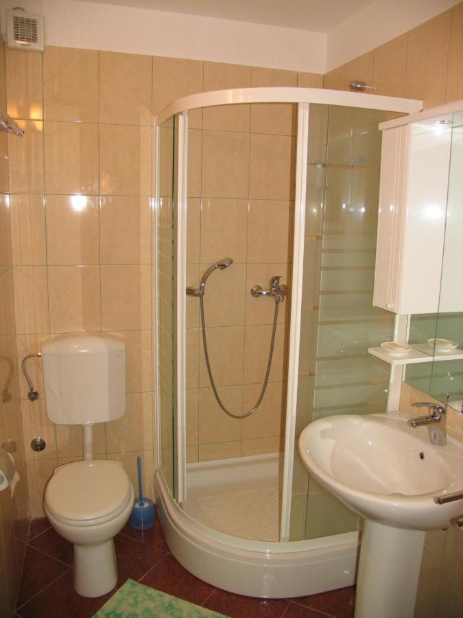 Apartments By The Sea Postira, Brac - 15242 Εξωτερικό φωτογραφία