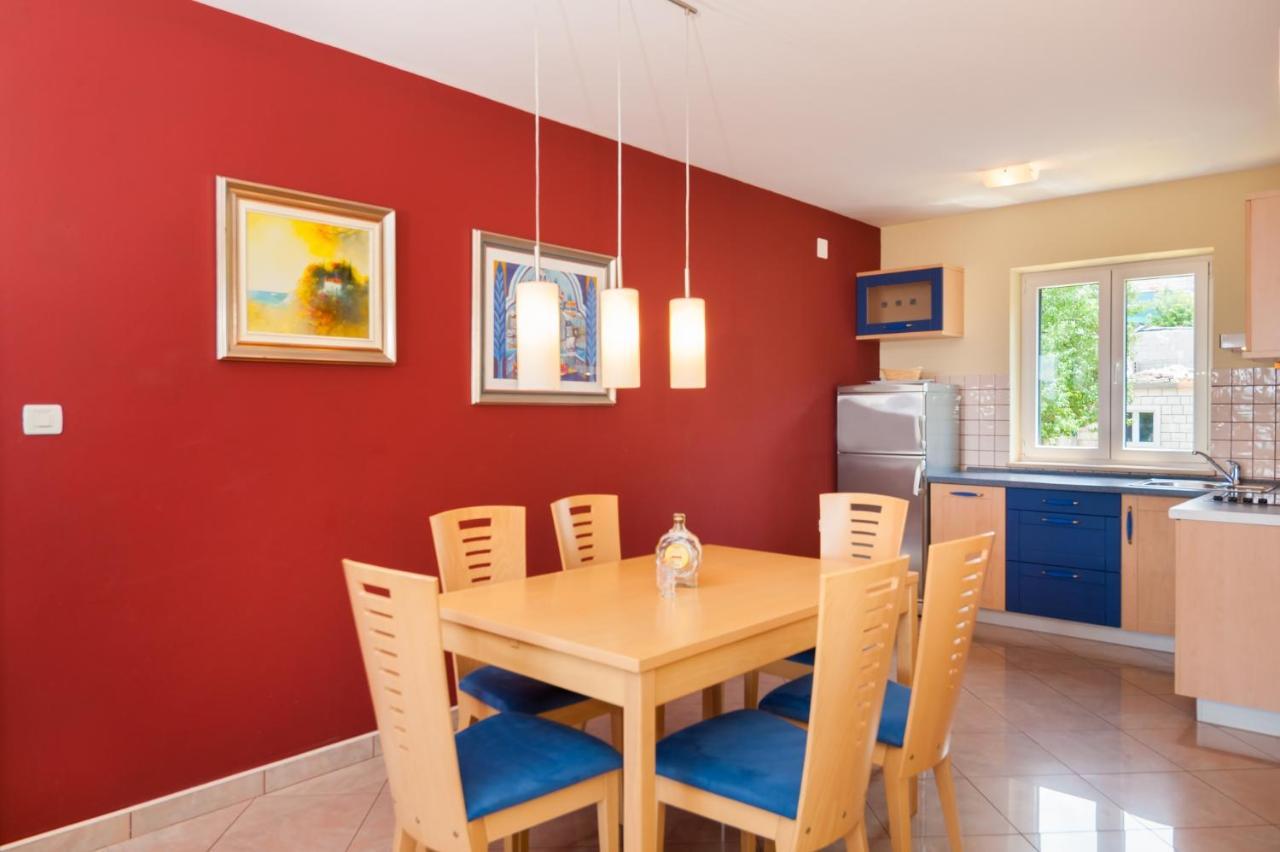 Apartments By The Sea Postira, Brac - 15242 Εξωτερικό φωτογραφία