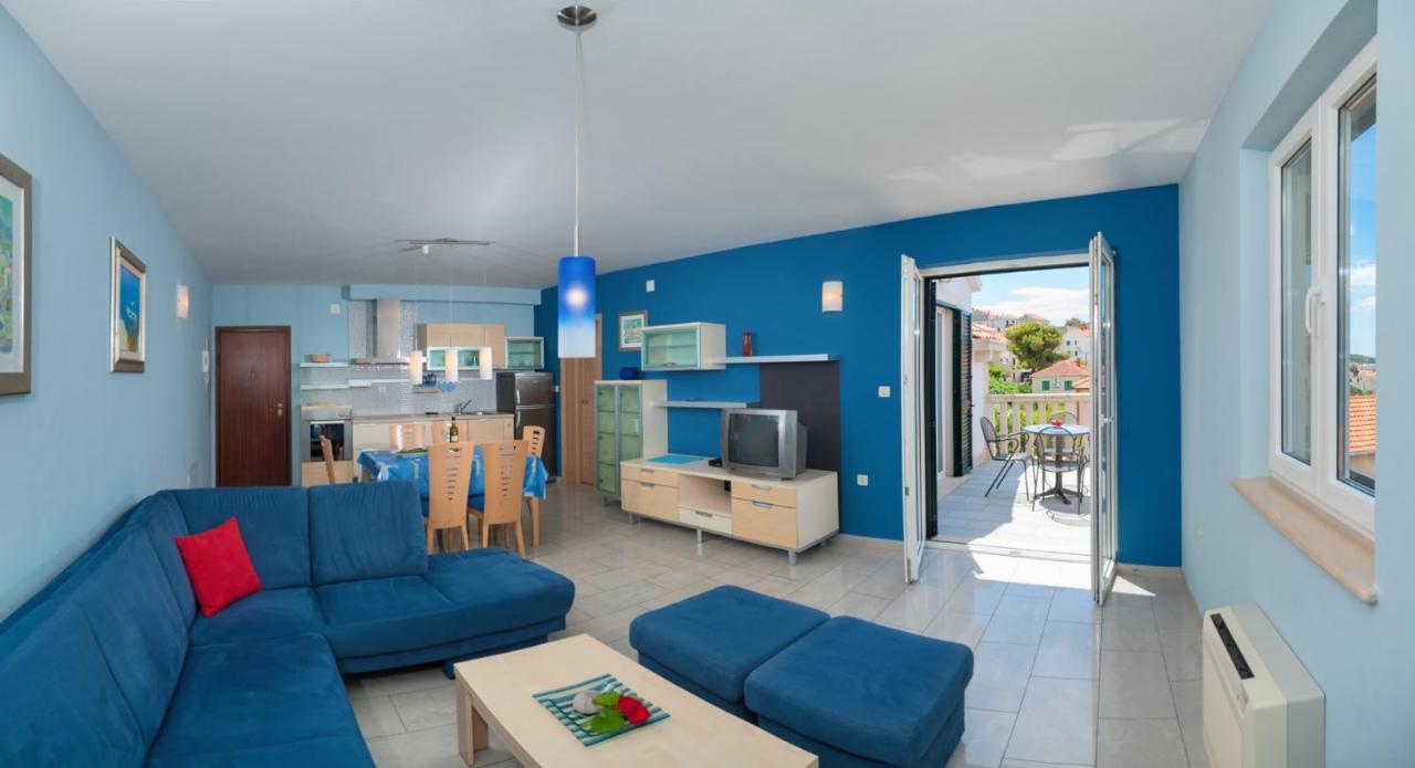 Apartments By The Sea Postira, Brac - 15242 Εξωτερικό φωτογραφία