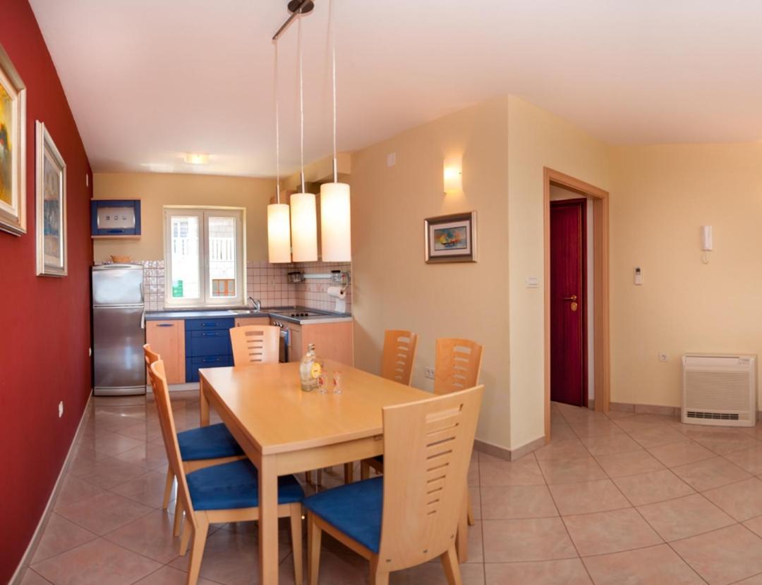 Apartments By The Sea Postira, Brac - 15242 Δωμάτιο φωτογραφία