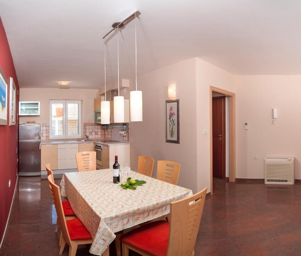 Apartments By The Sea Postira, Brac - 15242 Δωμάτιο φωτογραφία